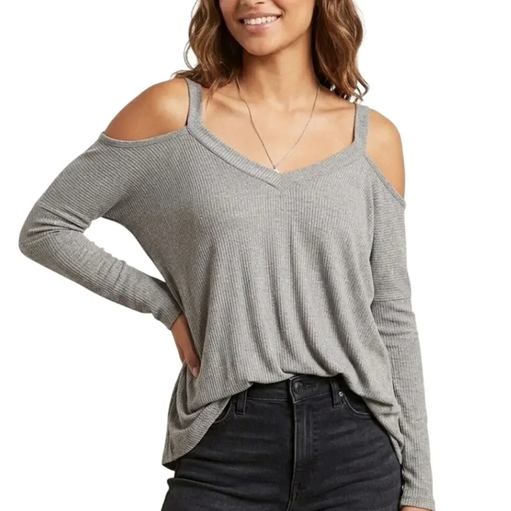 PPLA Gray Cold Shoulder Long Sleeve Top M Oversize Light Rib Knit Neutral Basic